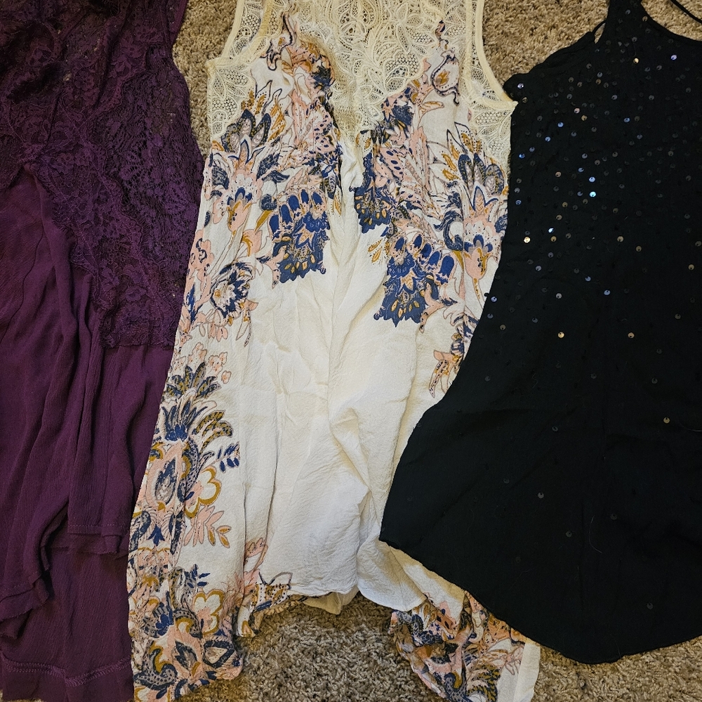 Bundle Of 4 Free People Dresses - Picture 4 of 9